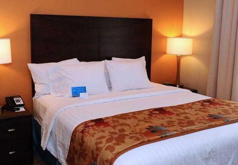 Fairfield Inn & Suites By Marriott Slippery Rock Zewnętrze zdjęcie